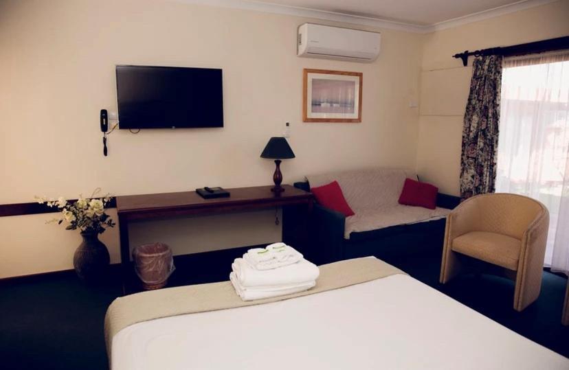 The Miners Rest Motel Калгурли Екстериор снимка