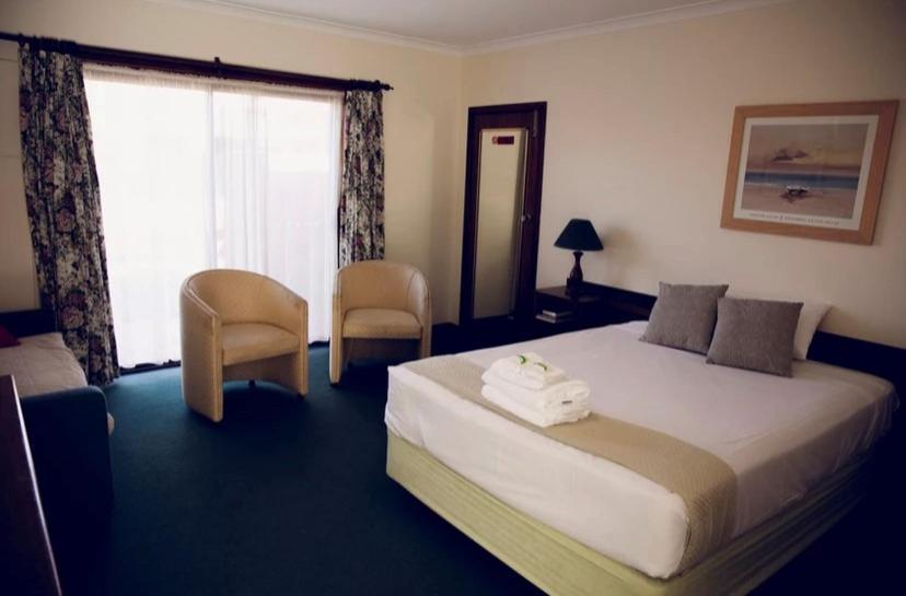 The Miners Rest Motel Калгурли Екстериор снимка